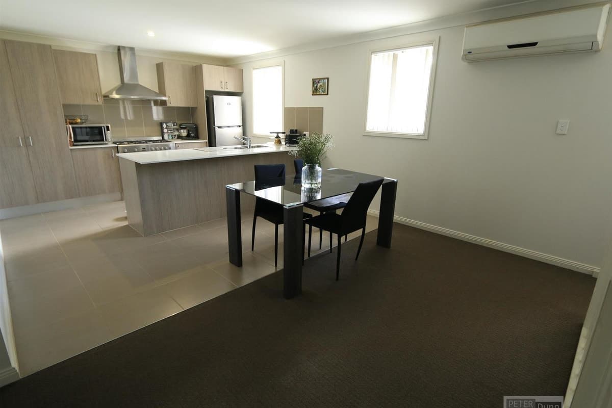 1 / 5 King Street, SINGLETON NSW 2330, Singleton - Thumbnail 2