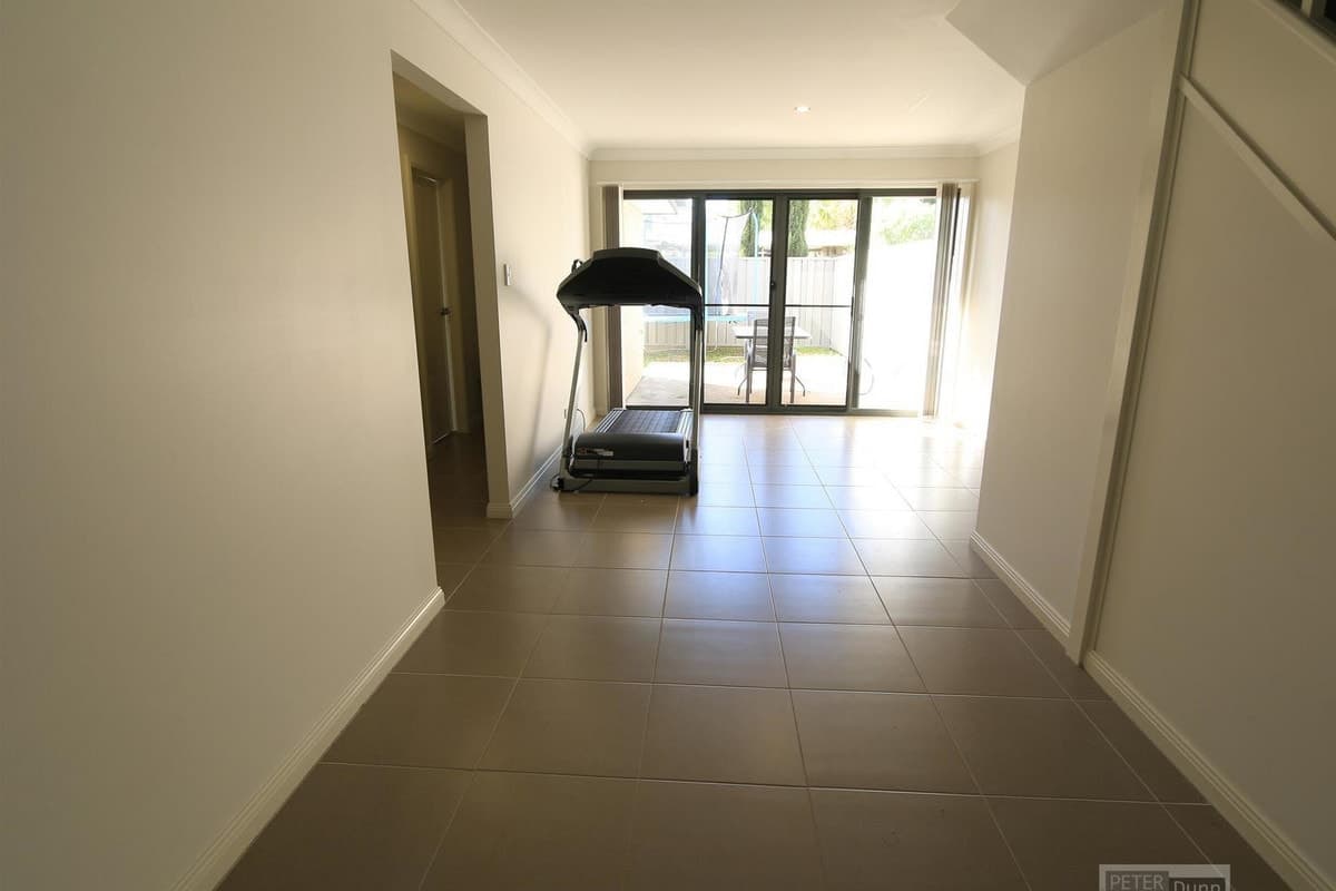 1 / 5 King Street, SINGLETON NSW 2330, Singleton - Thumbnail 3