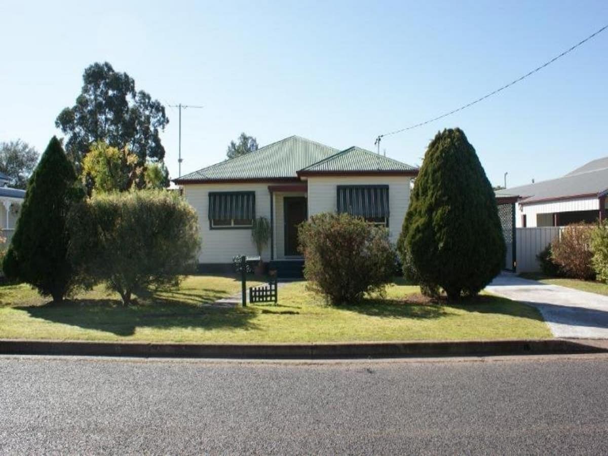 38 Bishopgate Street, SINGLETON NSW 2330, Singleton - Thumbnail 3