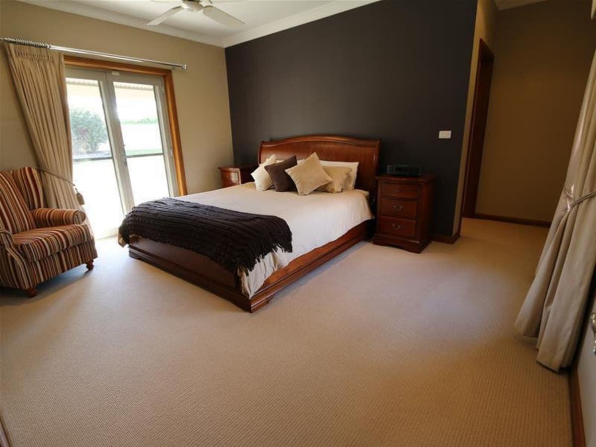 151 Casey Drive, SINGLETON NSW 2330, Singleton - Thumbnail 7