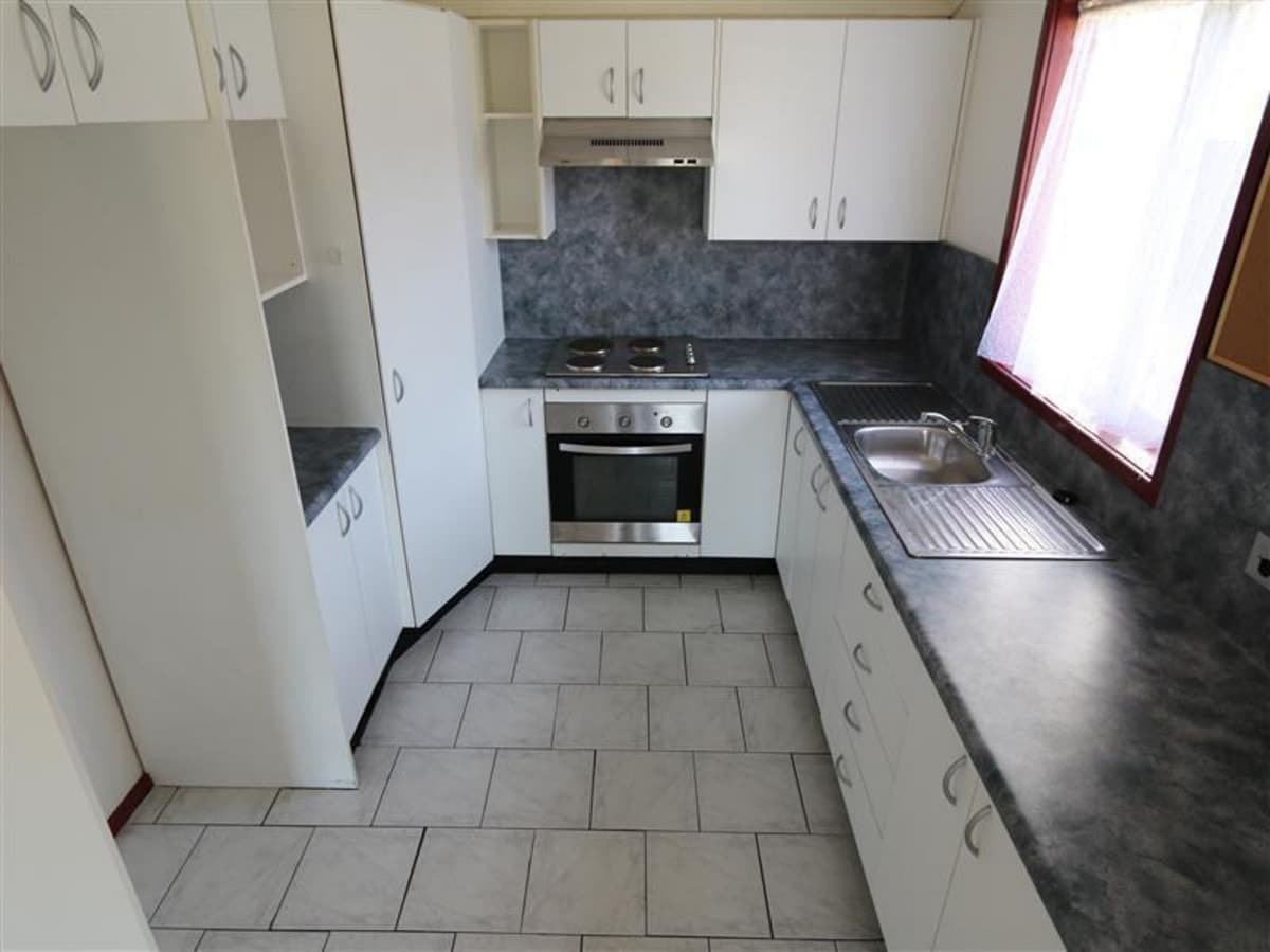 9 Deakin Avenue, SINGLETON NSW 2330, Singleton - Thumbnail 3