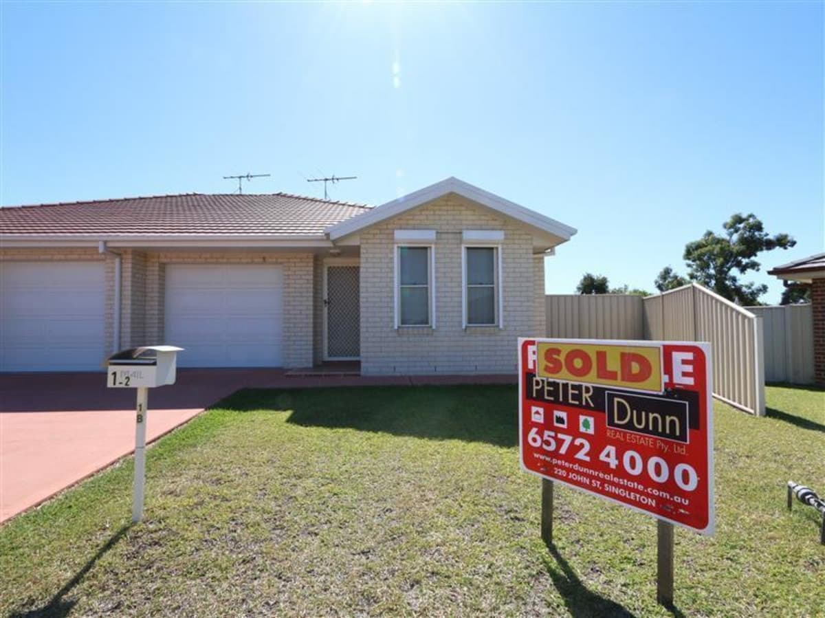 2 / 1 Drury Close, SINGLETON NSW 2330, Singleton - Image 1