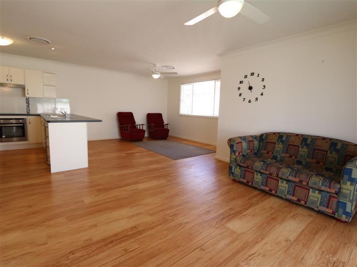 2 / 1 Drury Close, SINGLETON NSW 2330, Singleton - Thumbnail 5