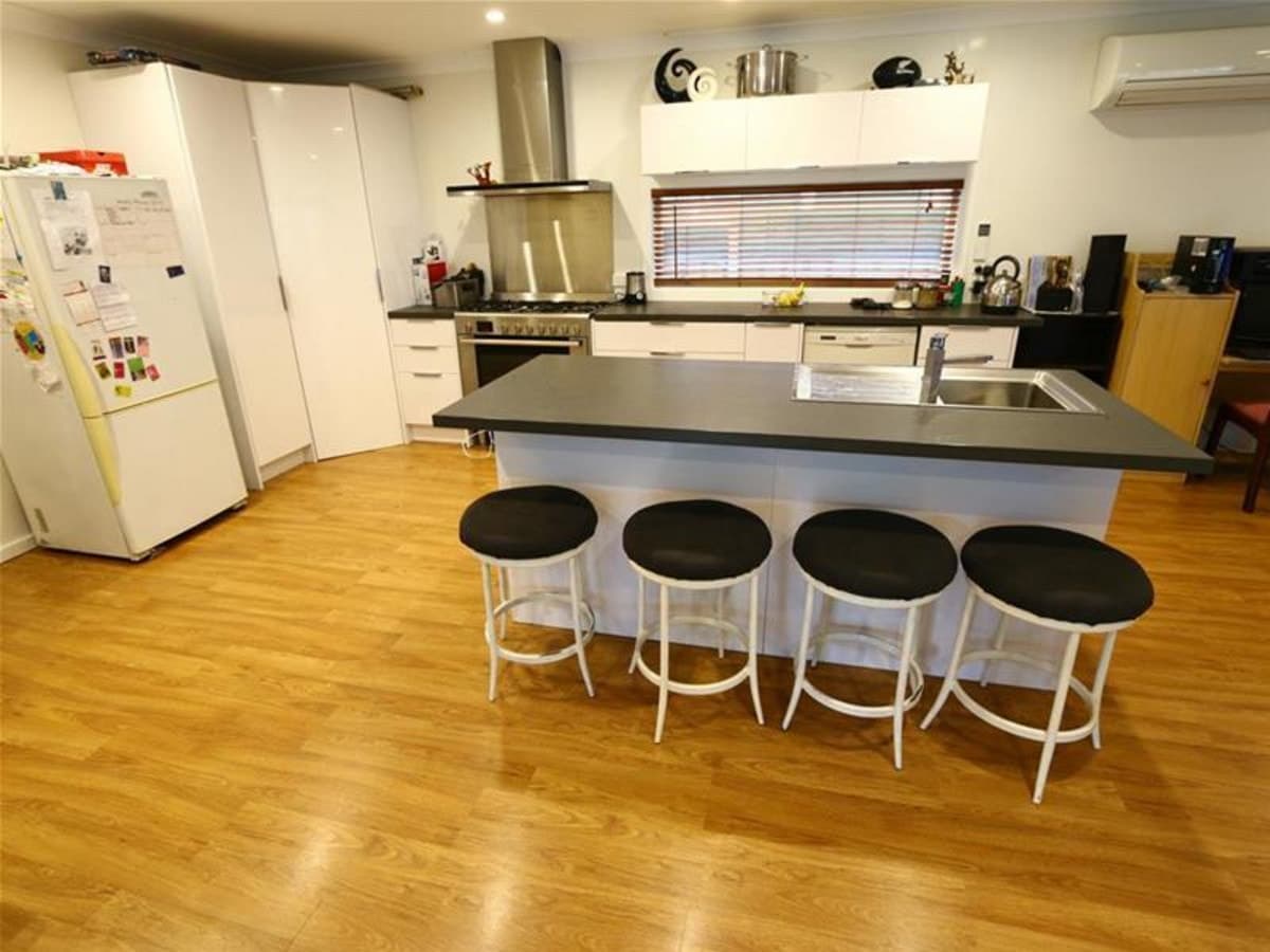 9 Beh Close, SINGLETON NSW 2330, Singleton - Thumbnail 2