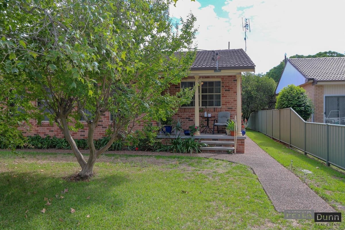 2 / 5 Curtis Street, SINGLETON NSW 2330, Singleton - Image 1