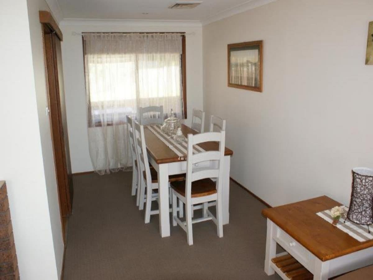 20 Henry Drive, SINGLETON HEIGHTS NSW 2330, Singleton Heights - Thumbnail 5
