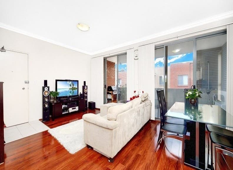 60 / 30-44 Railway Terrace, Granville - Thumbnail 2