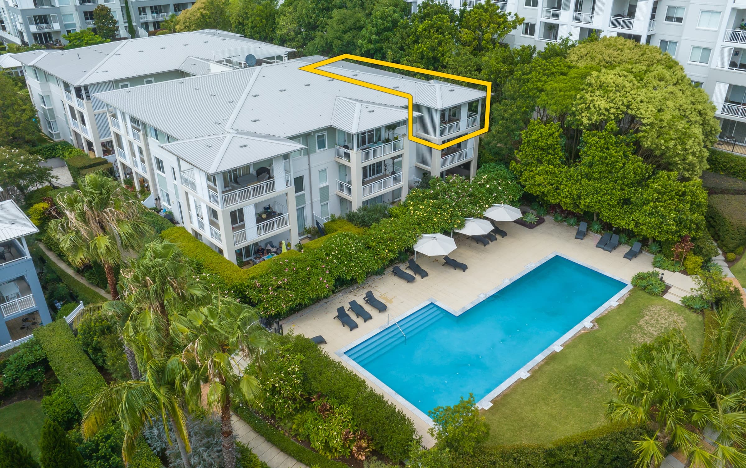 301 / 8 Peninsula Drive, Breakfast Point - Thumbnail 3