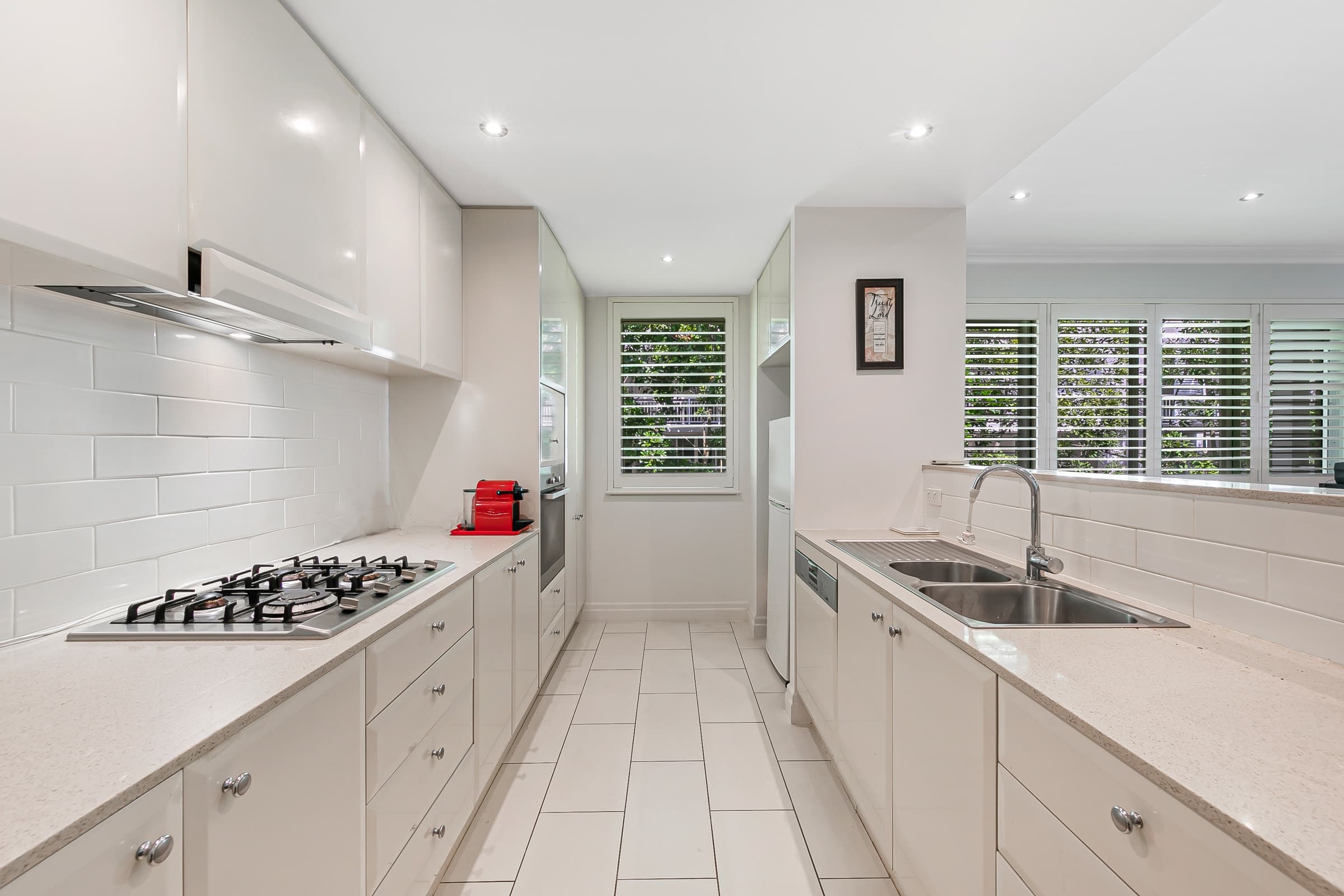 301 / 8 Peninsula Drive, Breakfast Point - Thumbnail 4