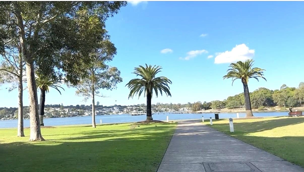 301 / 8 Peninsula Drive, Breakfast Point - Thumbnail 8