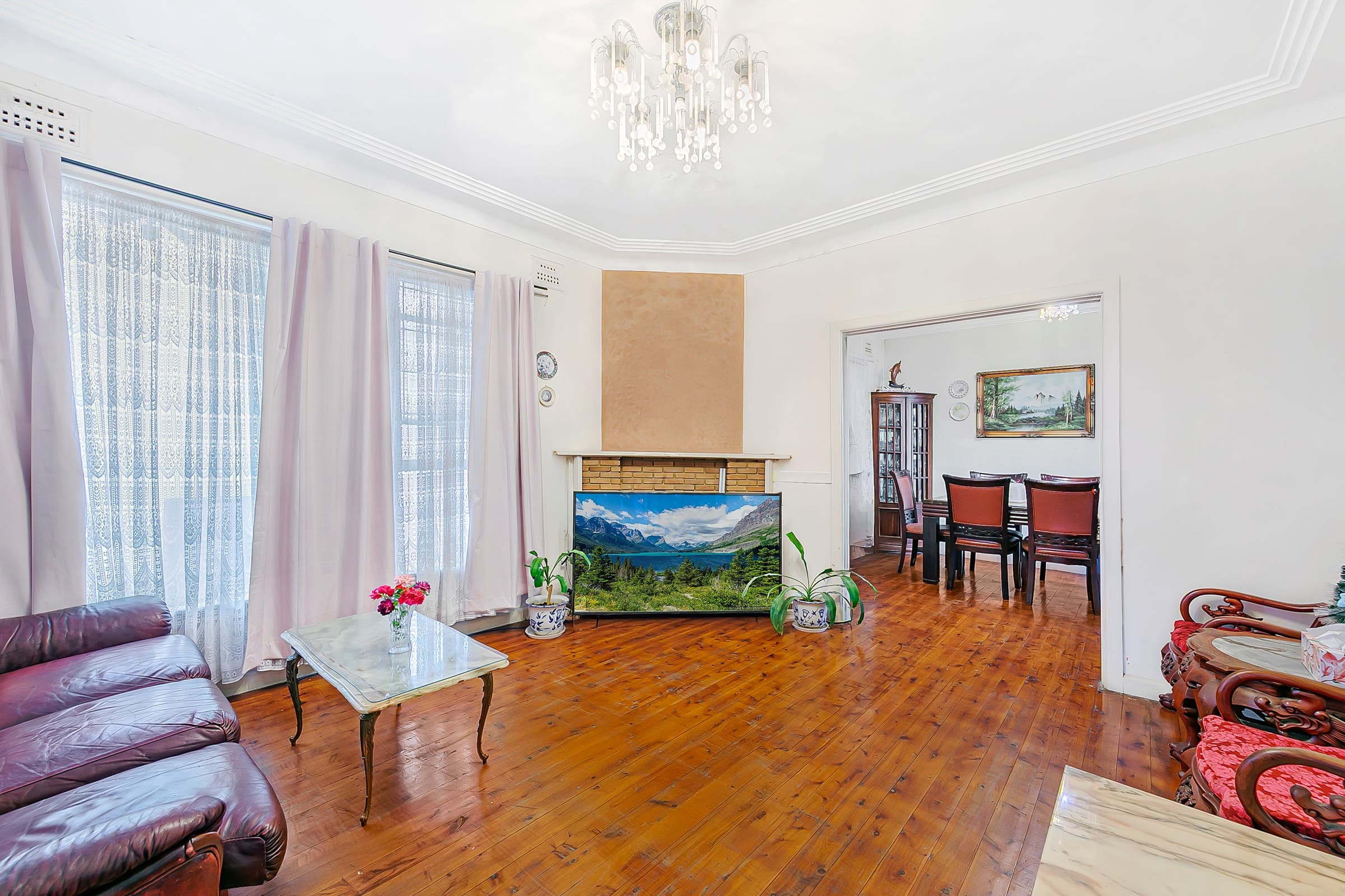 131 Great Western Highway, Mays Hill - Image 1