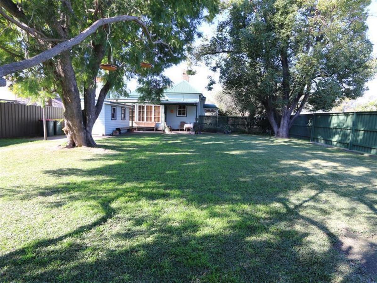 31 Bathurst Street, SINGLETON NSW 2330, Singleton - Thumbnail 4