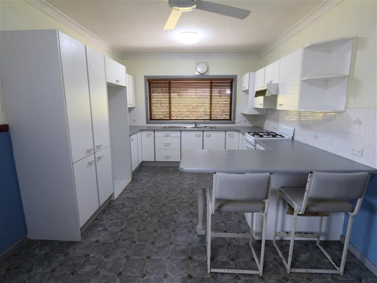 37 Kelso Street, SINGLETON NSW 2330, Singleton - Thumbnail 6