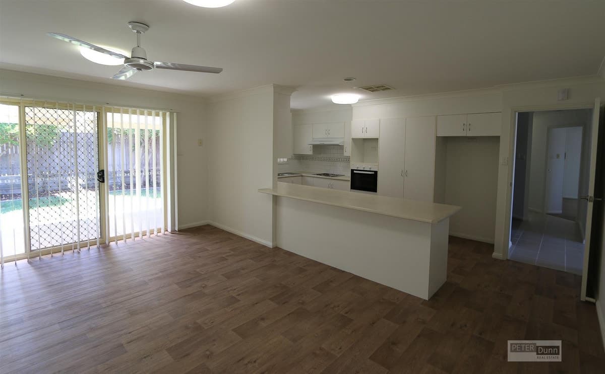 36 Casey Drive, SINGLETON NSW 2330, Singleton - Thumbnail 2