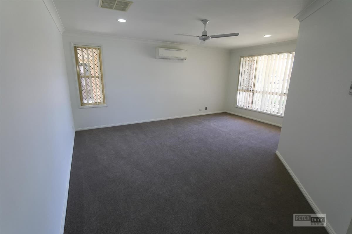 36 Casey Drive, SINGLETON NSW 2330, Singleton - Thumbnail 4