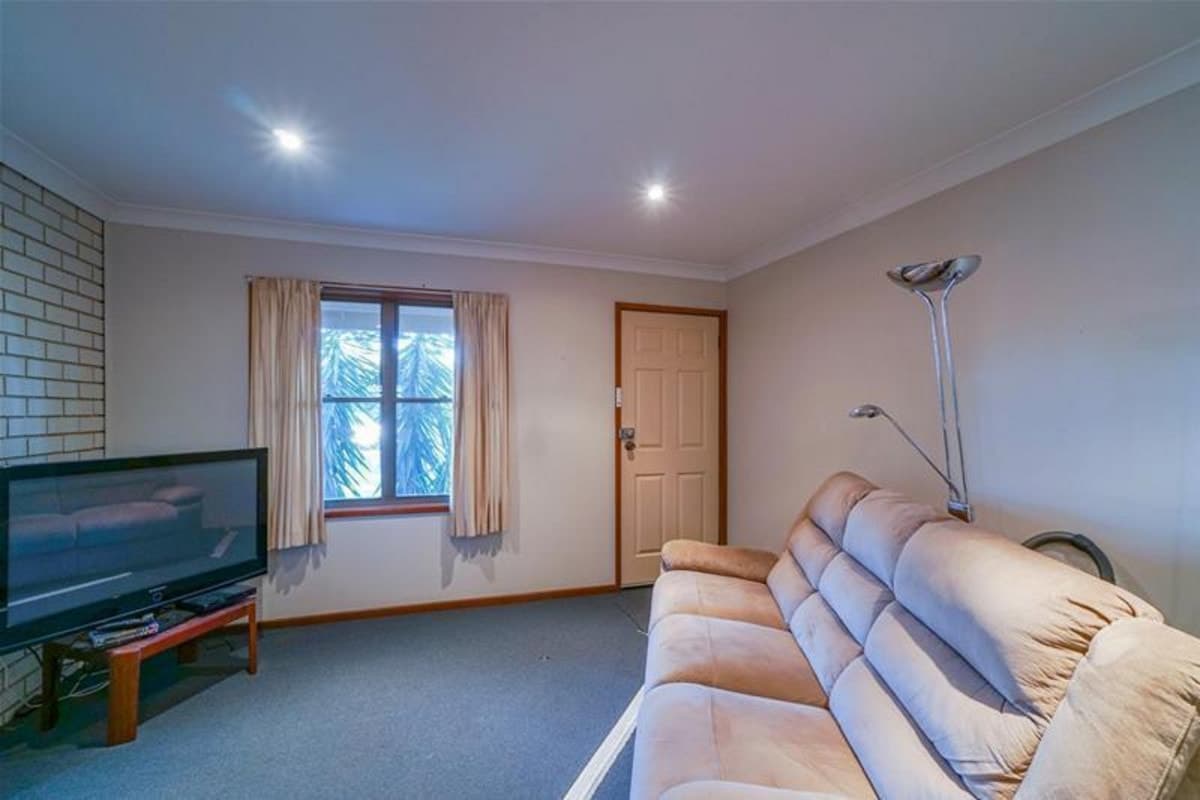 2 / 6 O\'Halloran Avenue, SINGLETON NSW 2330, Singleton - Thumbnail 2