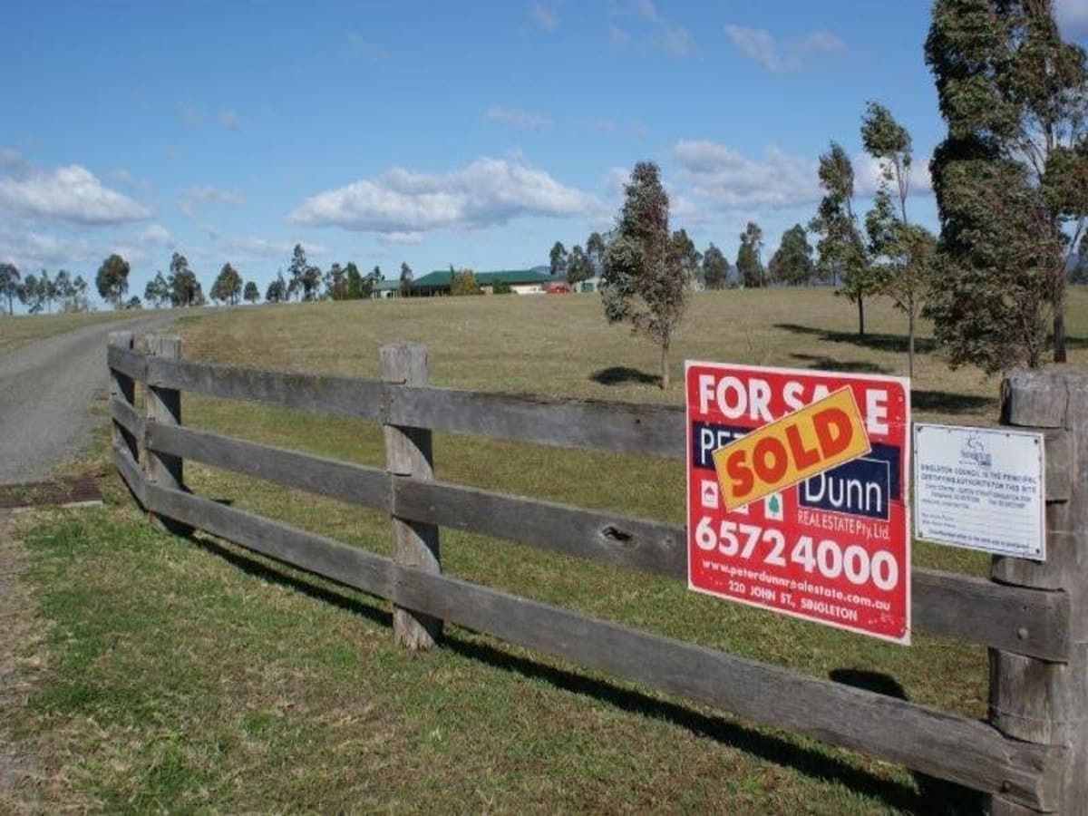 131 Minimbah Drive, WHITTINGHAM NSW 2330, Whittingham - Image 1