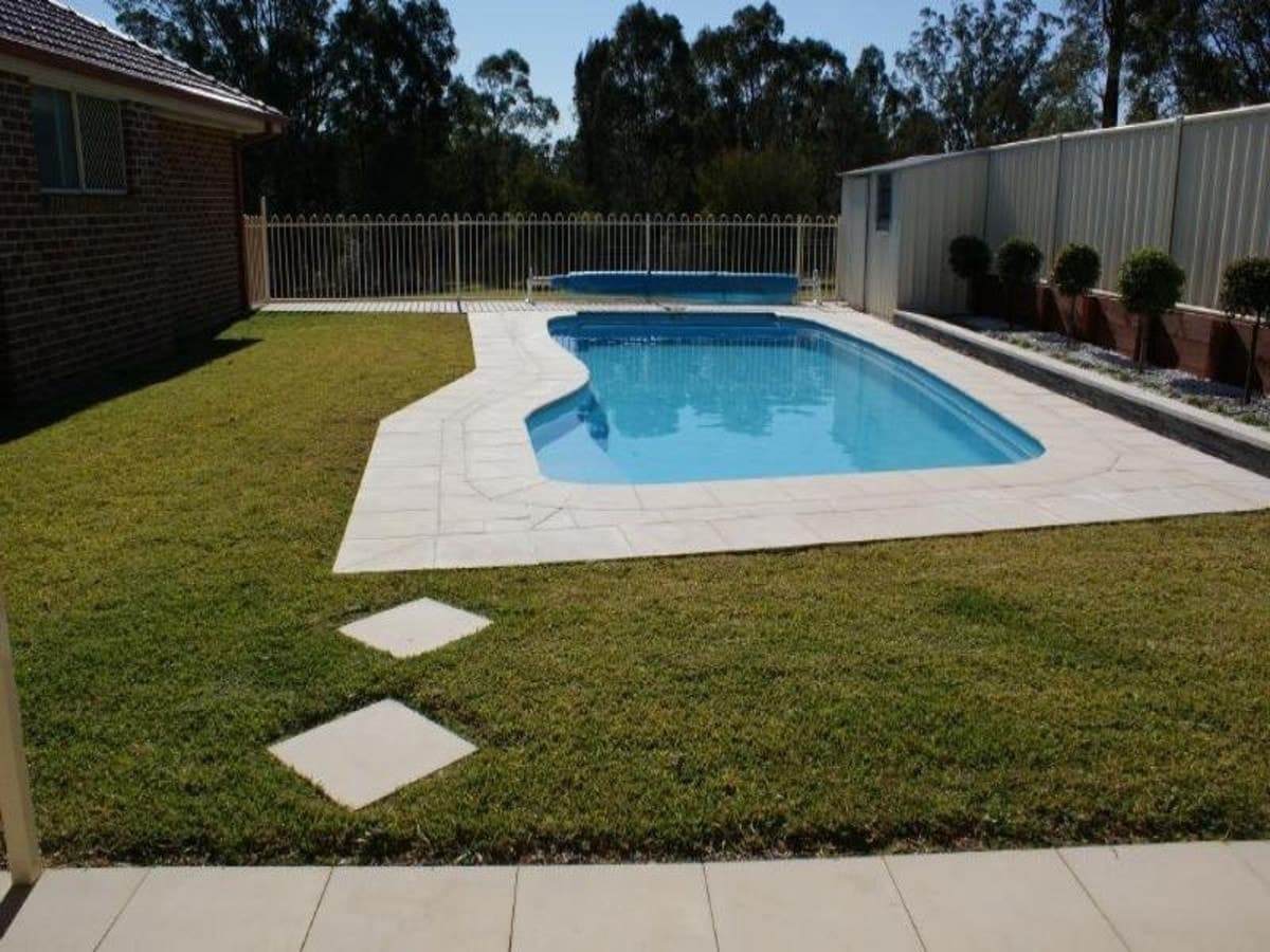 6 Llanrian Drive, SINGLETON NSW 2330, Singleton - Thumbnail 2