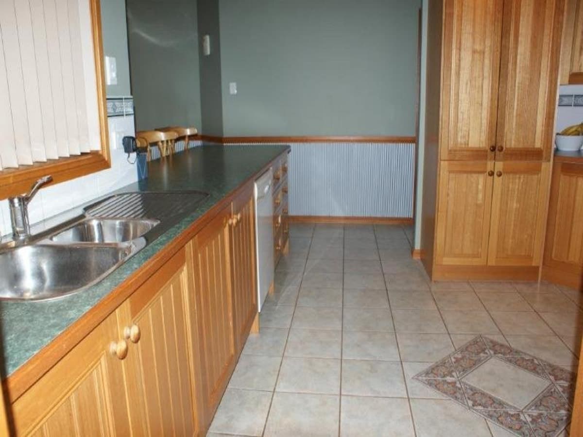 6 Llanrian Drive, SINGLETON NSW 2330, Singleton - Thumbnail 6