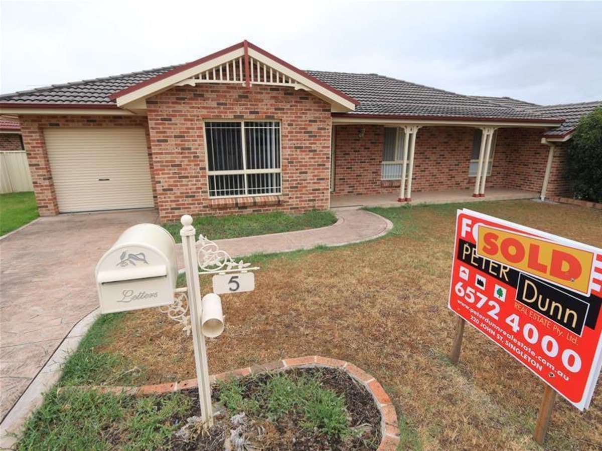 5 Monterey Road, SINGLETON NSW 2330, Singleton - Image 1