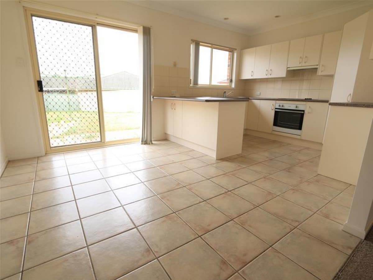 5 Monterey Road, SINGLETON NSW 2330, Singleton - Thumbnail 2