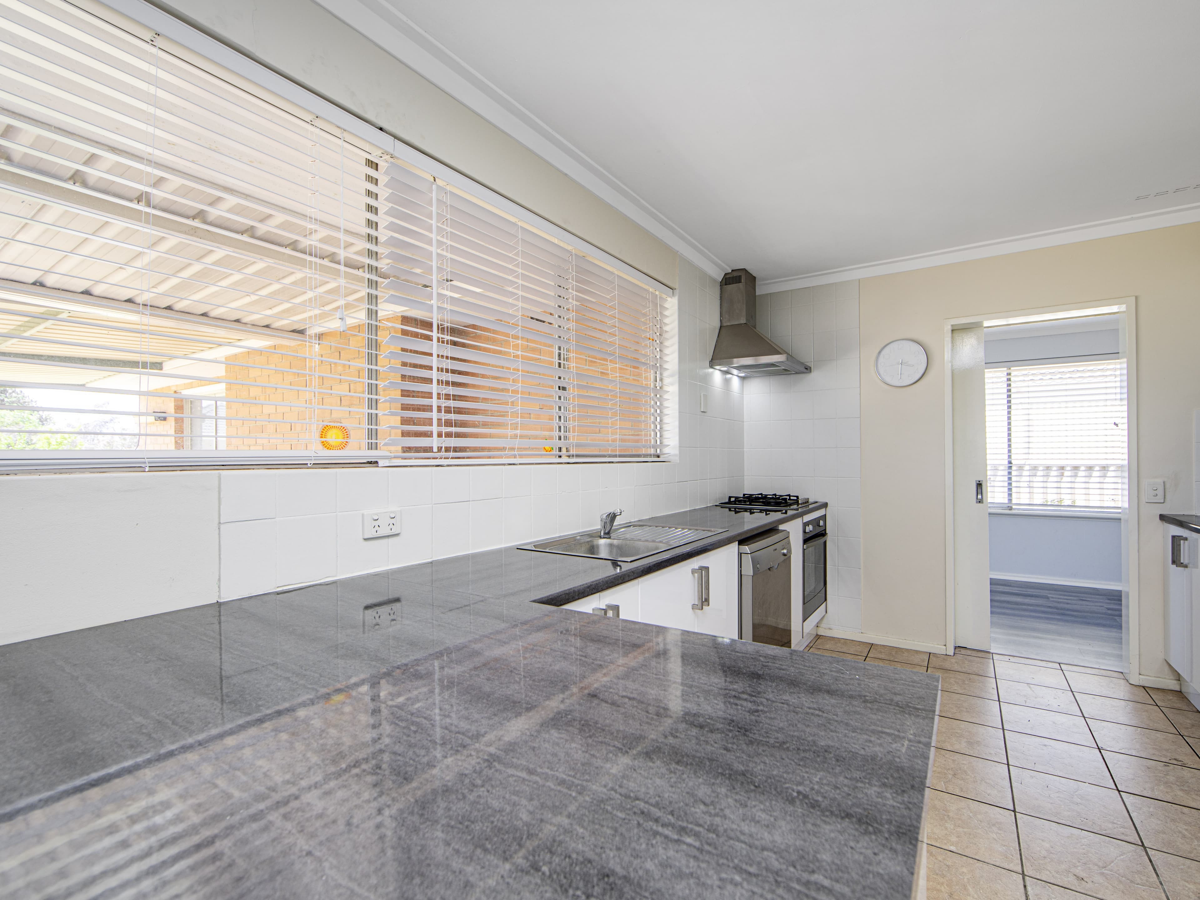4 Lynstead Street, Beckenham WA 6107, Beckenham - Thumbnail 2