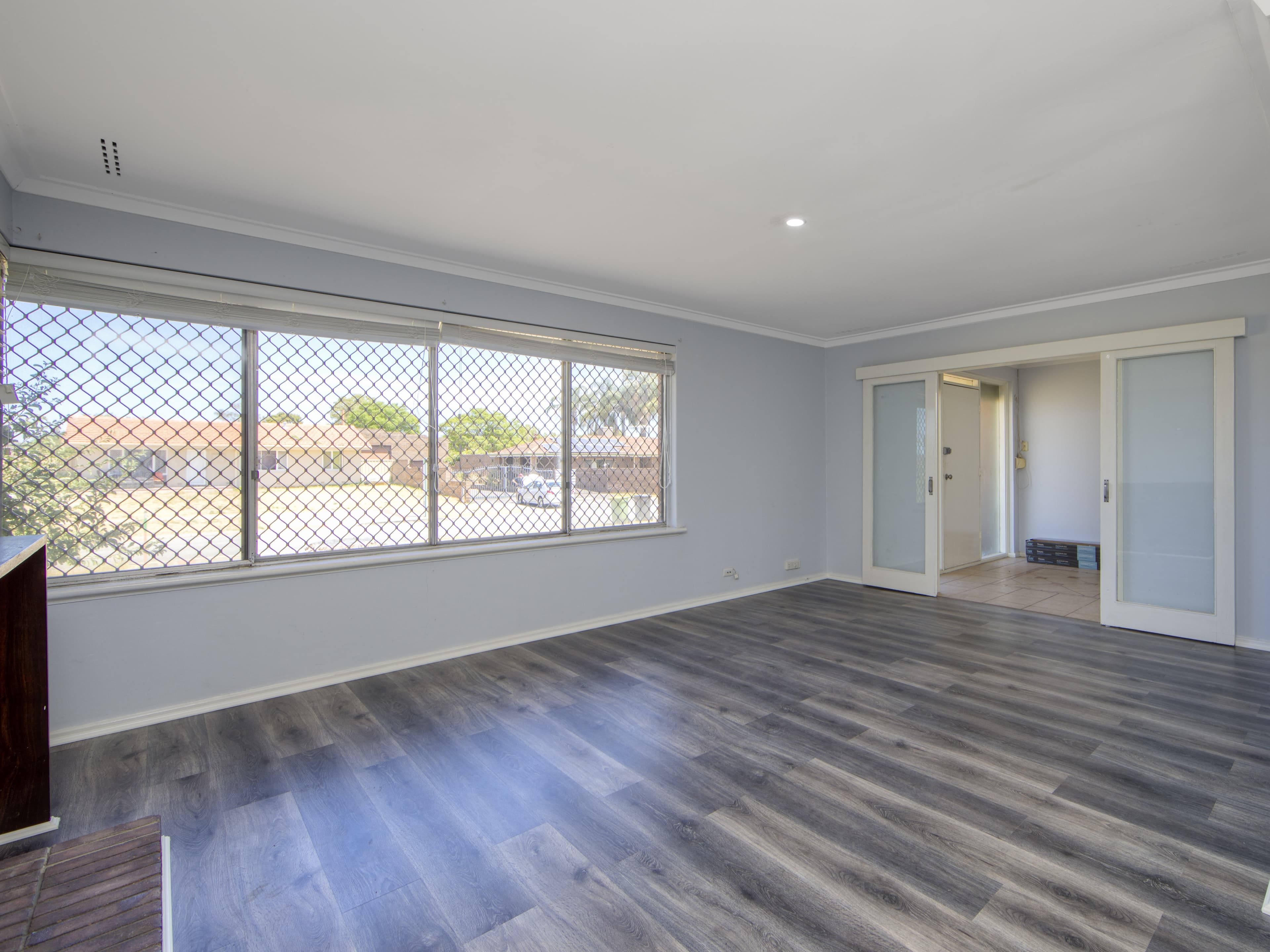 4 Lynstead Street, Beckenham WA 6107, Beckenham - Thumbnail 4