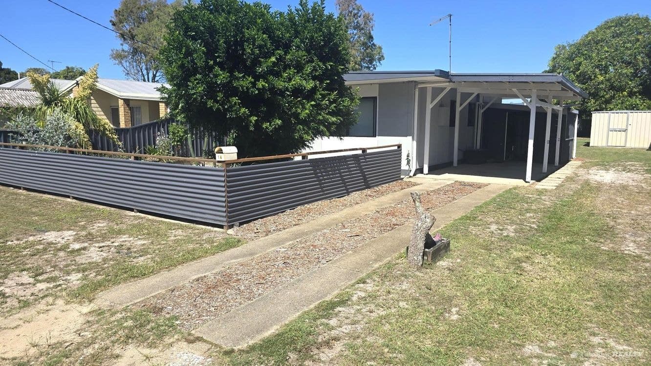 14 Lalroy St, BEACHMERE QLD 4510, Beachmere - Thumbnail 4
