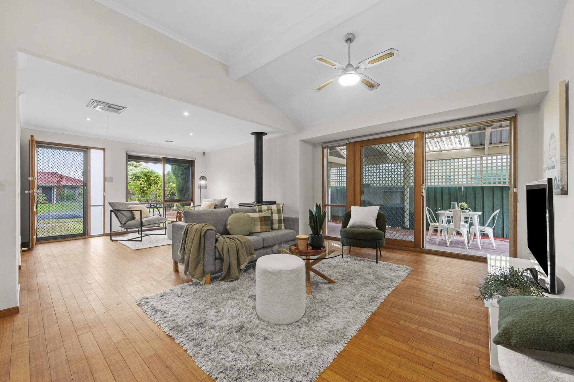 11 Pine Vale Court, Epping, Epping - Thumbnail 4