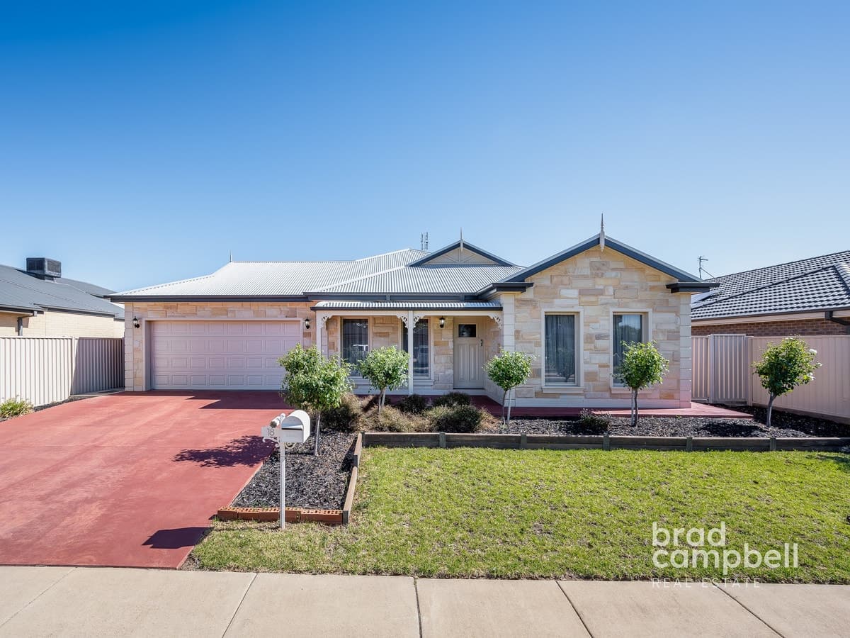 18 Glenmaggie Avenue, Kialla VIC 3631, Kialla - Image 1