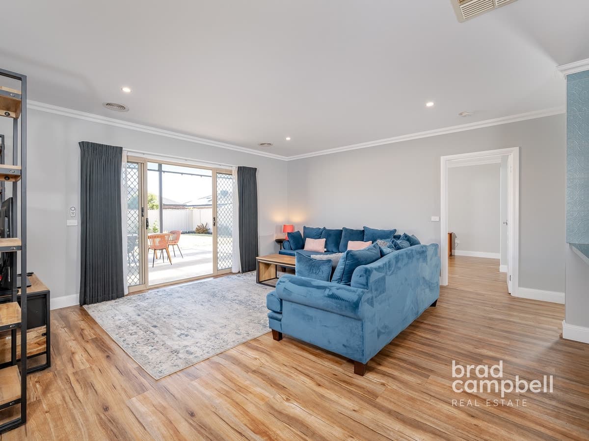 18 Glenmaggie Avenue, Kialla VIC 3631, Kialla - Thumbnail 5