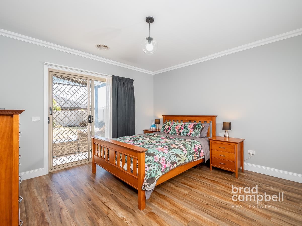 18 Glenmaggie Avenue, Kialla VIC 3631, Kialla - Thumbnail 8