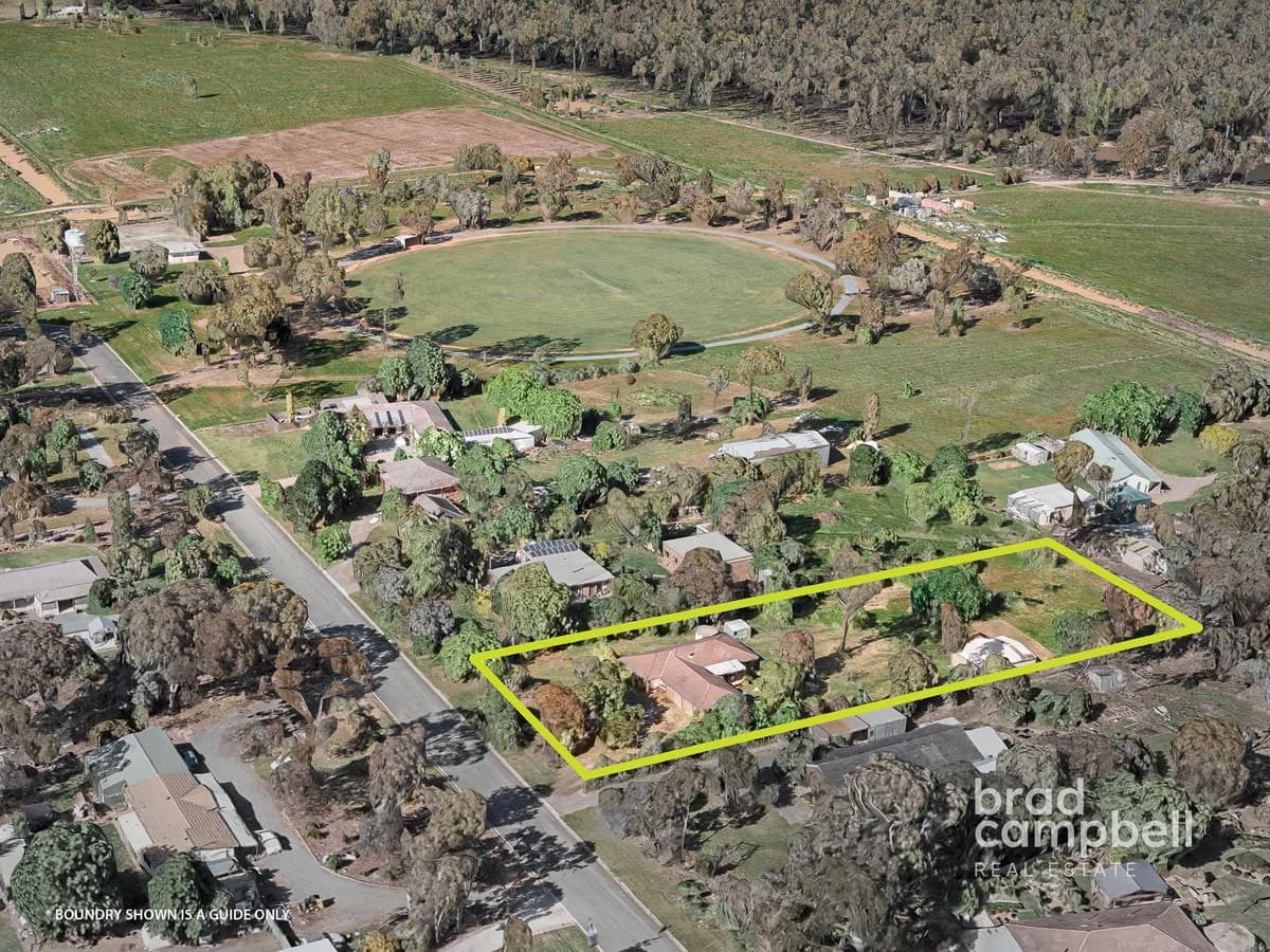 12 Devine Road, Kialla West VIC 3631, Kialla West - Thumbnail 3
