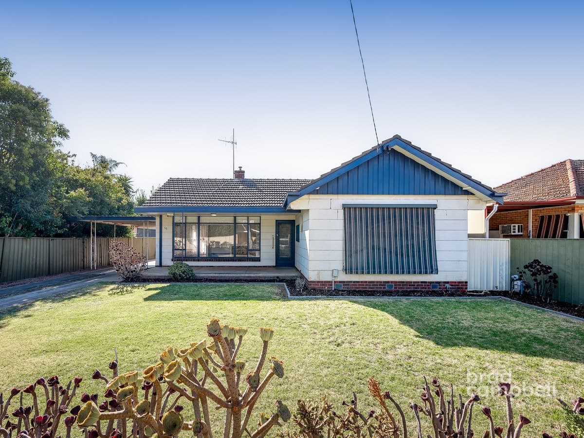 15 Gloucester Crescent, Shepparton VIC 3630, Shepparton - Thumbnail 5