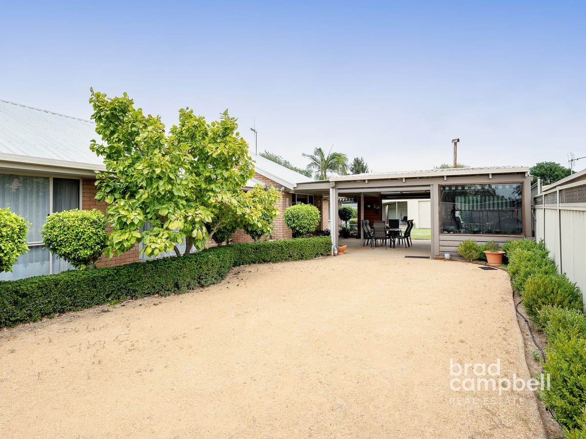 3 Warren Court, Shepparton VIC 3630, Shepparton - Thumbnail 2