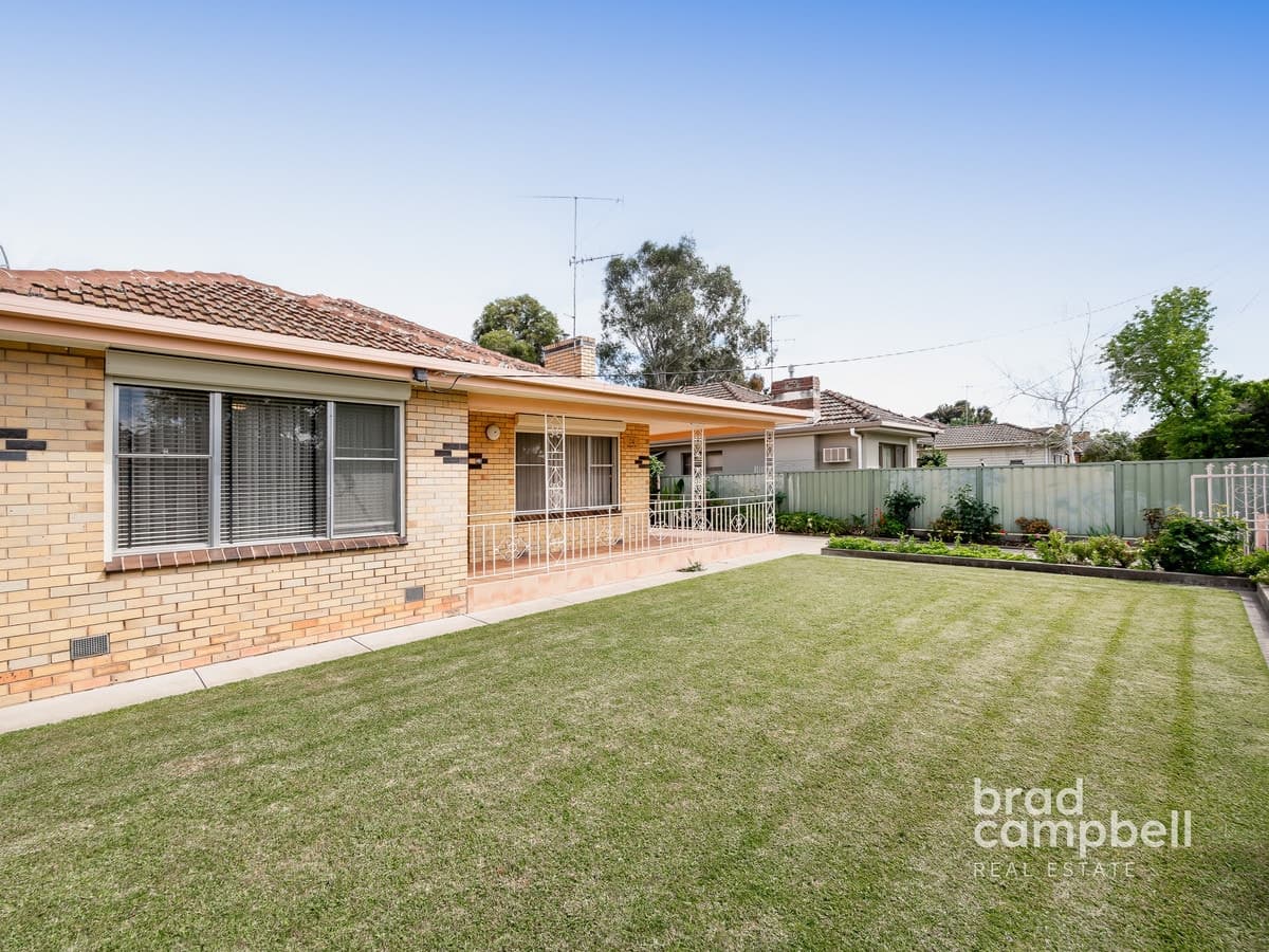 24 Albert Street, Shepparton VIC 3630, Shepparton - Thumbnail 2