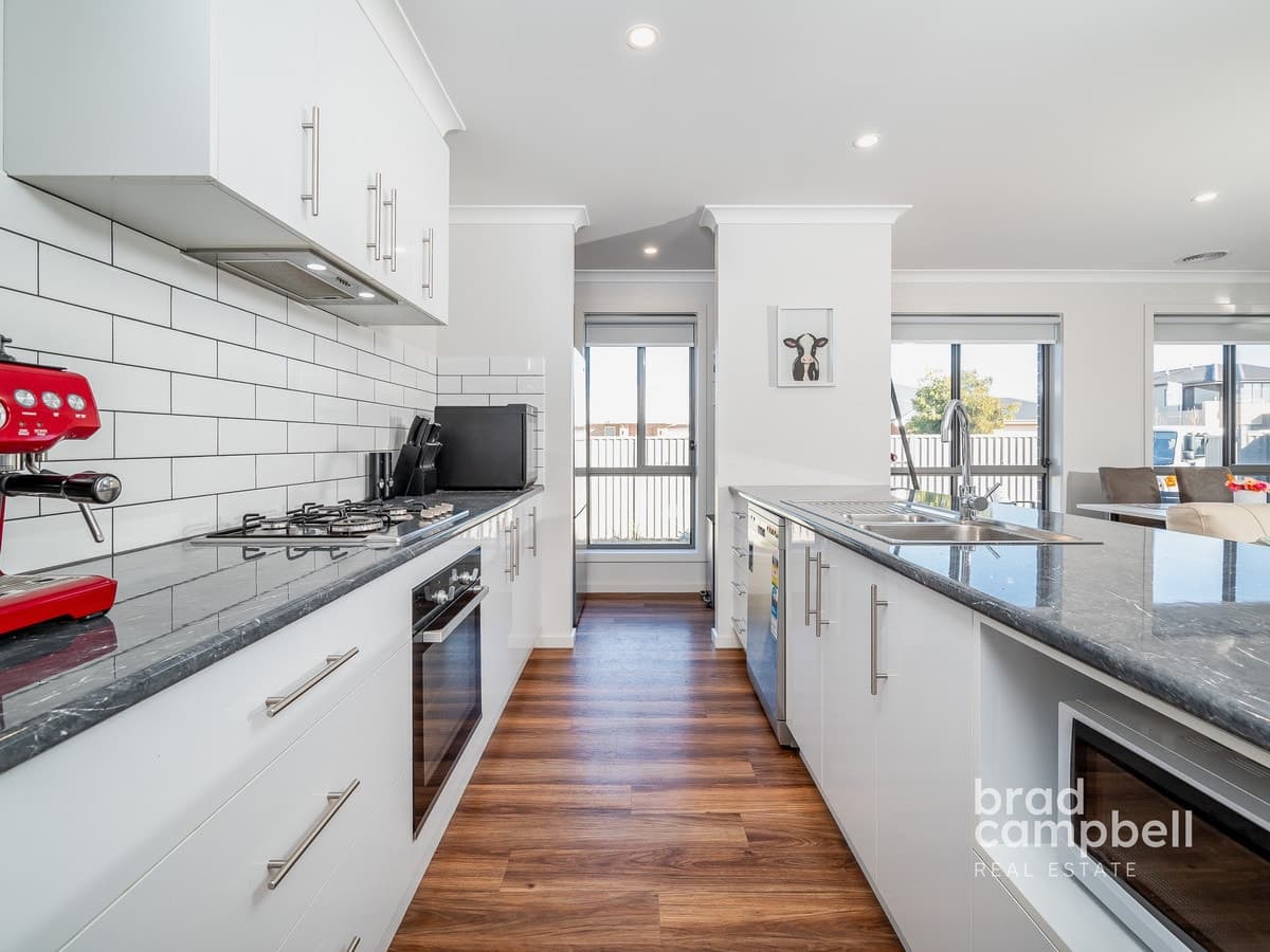 32 Bellemara Drive, Mooroopna VIC 3629, Mooroopna - Thumbnail 3