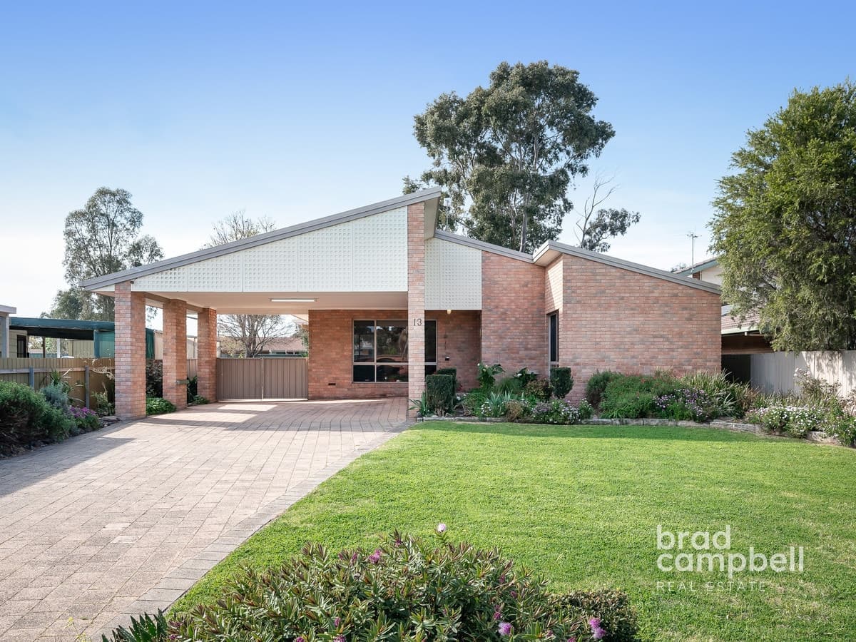 13 Dampier Avenue, Shepparton VIC 3630, Shepparton - Image 1