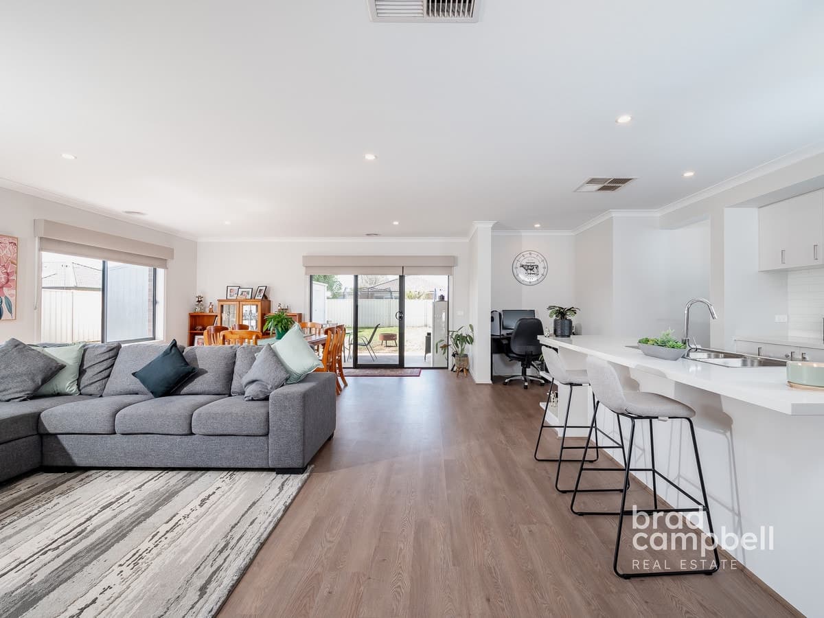 14 Spinwing Terrace, Mooroopna VIC 3629, Mooroopna - Thumbnail 2