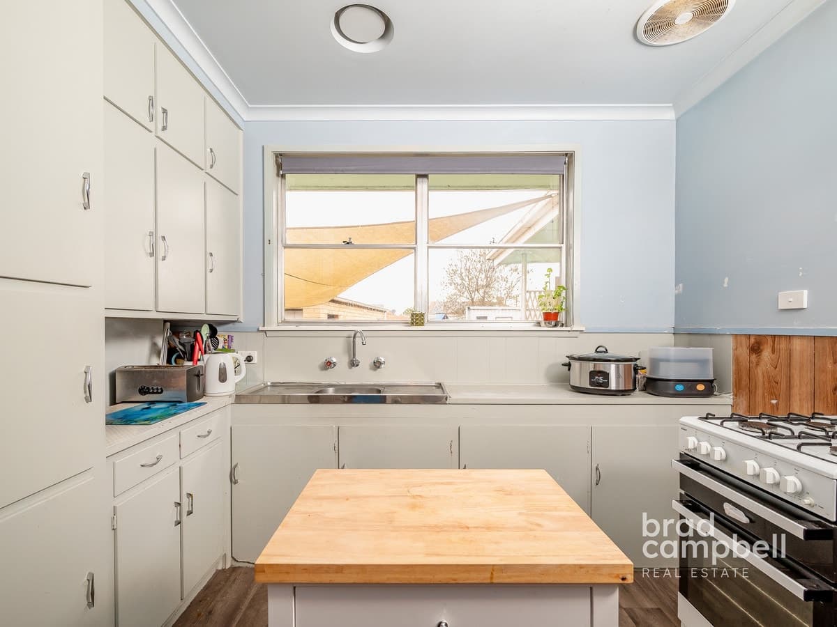 21 Lynton Crescent, Kyabram VIC 3620, Kyabram - Thumbnail 2