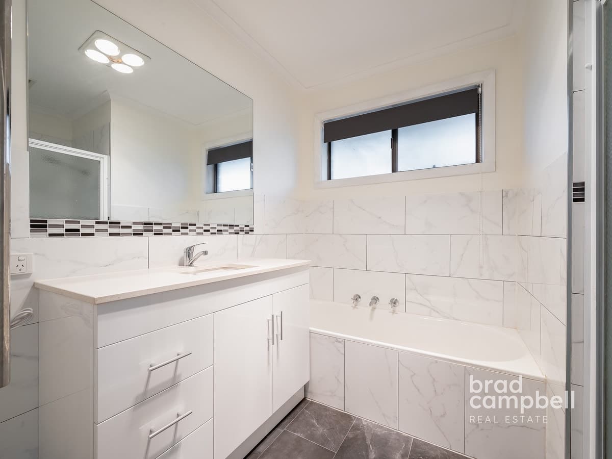 19 Reid Street, Shepparton VIC 3630, Shepparton - Thumbnail 4