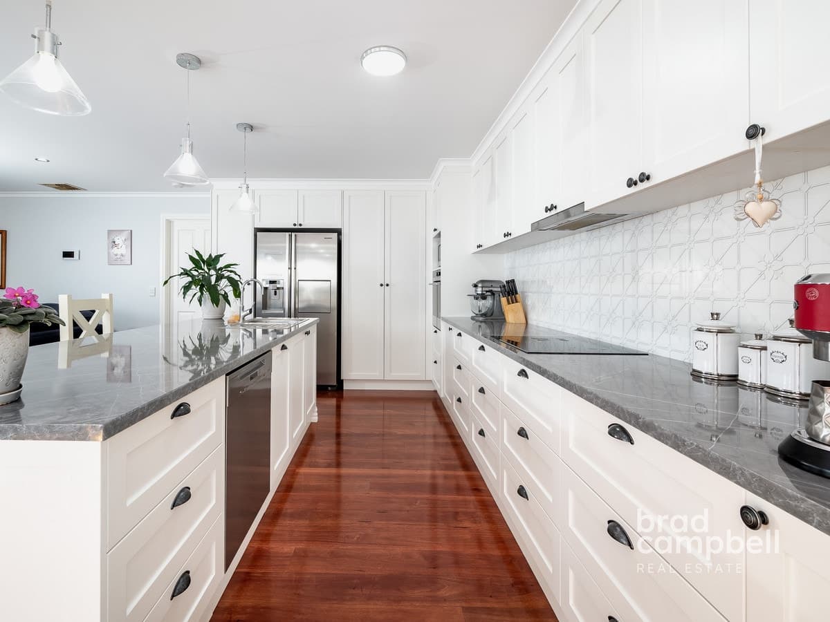 5 Woodburn Place, Shepparton VIC 3630, Shepparton - Thumbnail 5
