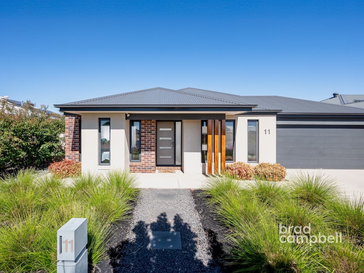 11 Sugarloaf Avenue, Kialla VIC 3631, Kialla - Image 1