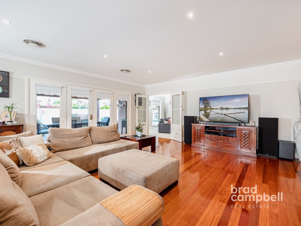 9 Menindee Crescent, Kialla VIC 3631, Kialla - Thumbnail 2