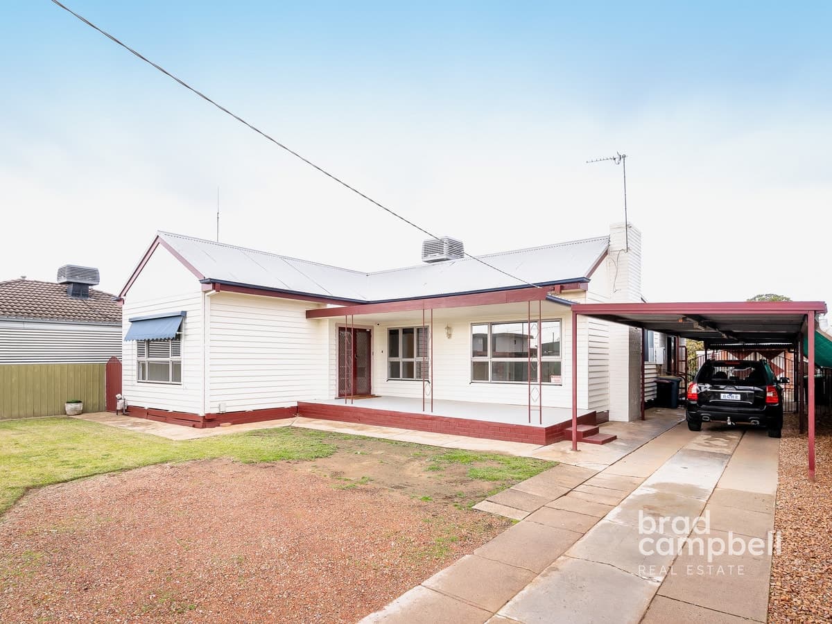 18 McGregor Crescent, Shepparton VIC 3630, Shepparton - Image 1