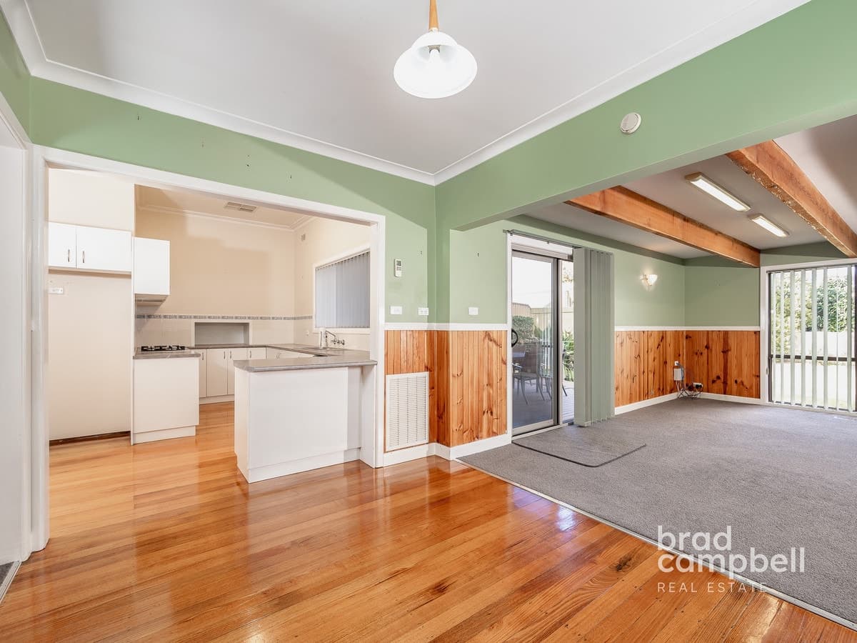 18 McGregor Crescent, Shepparton VIC 3630, Shepparton - Thumbnail 2
