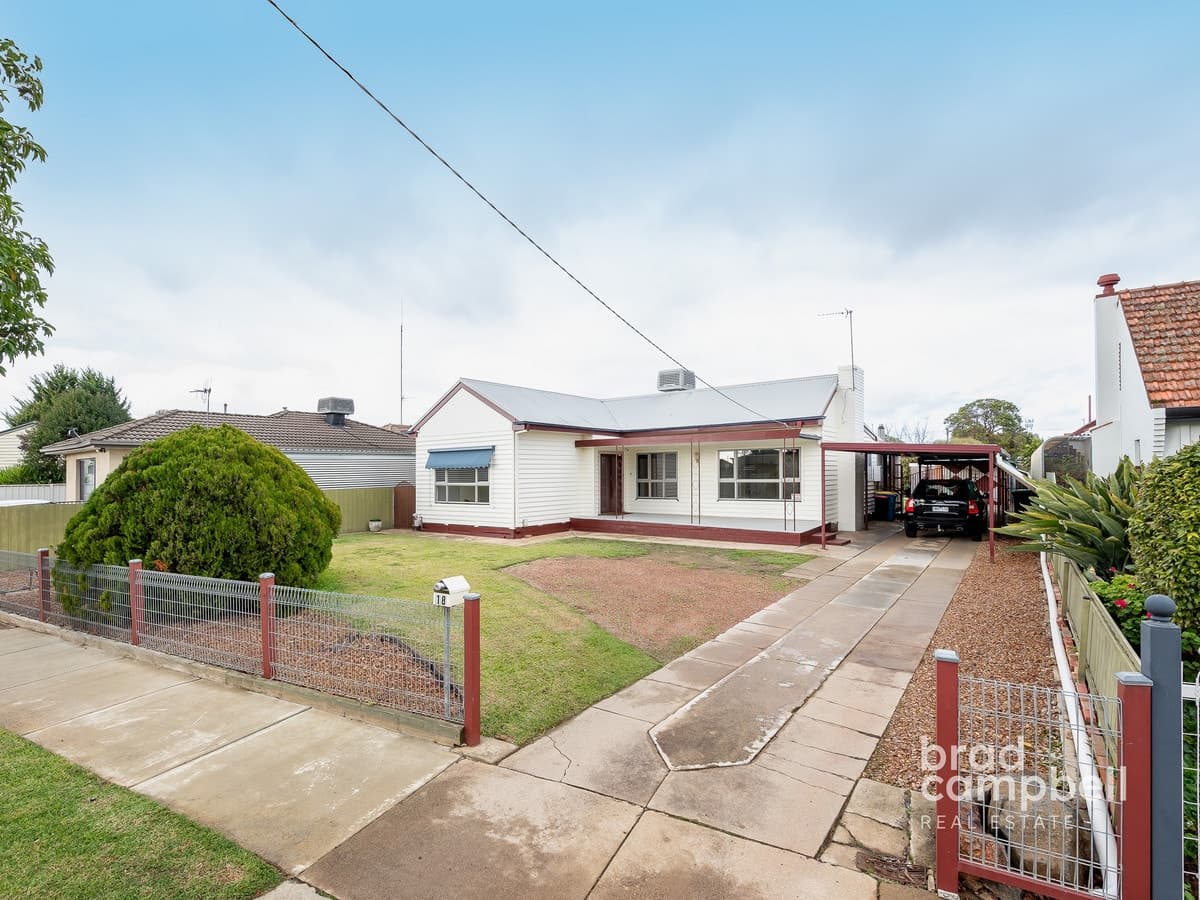 18 McGregor Crescent, Shepparton VIC 3630, Shepparton - Thumbnail 6