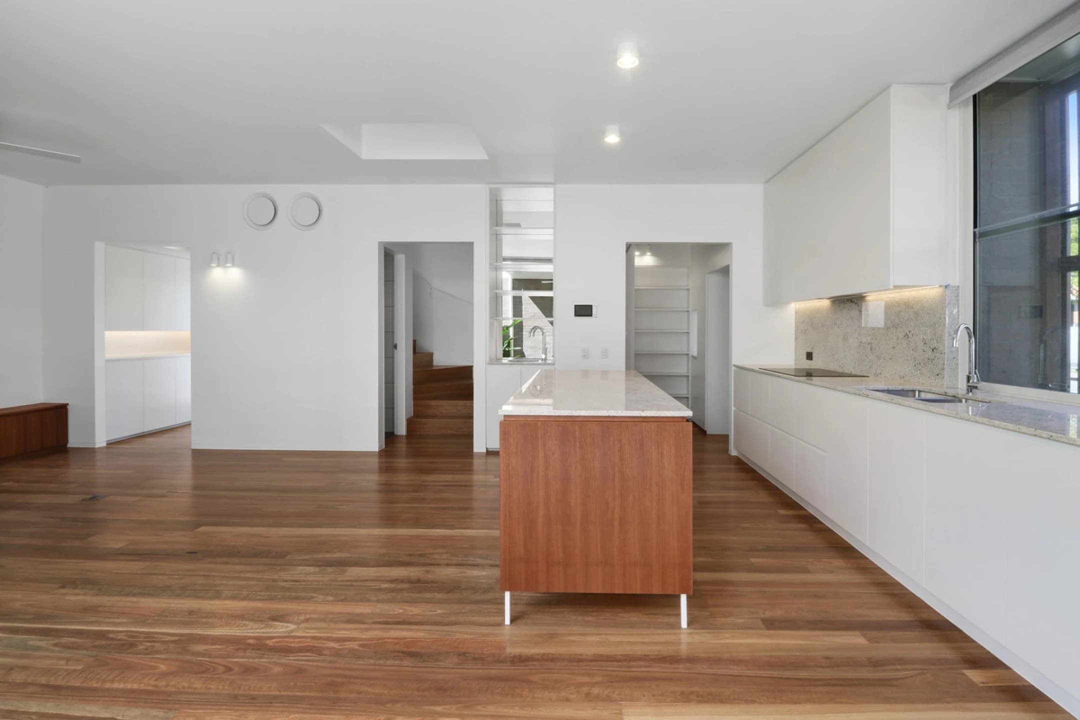 107 Seagull Avenue, Mermaid Beach QLD 4218, Mermaid Beach - Thumbnail 4