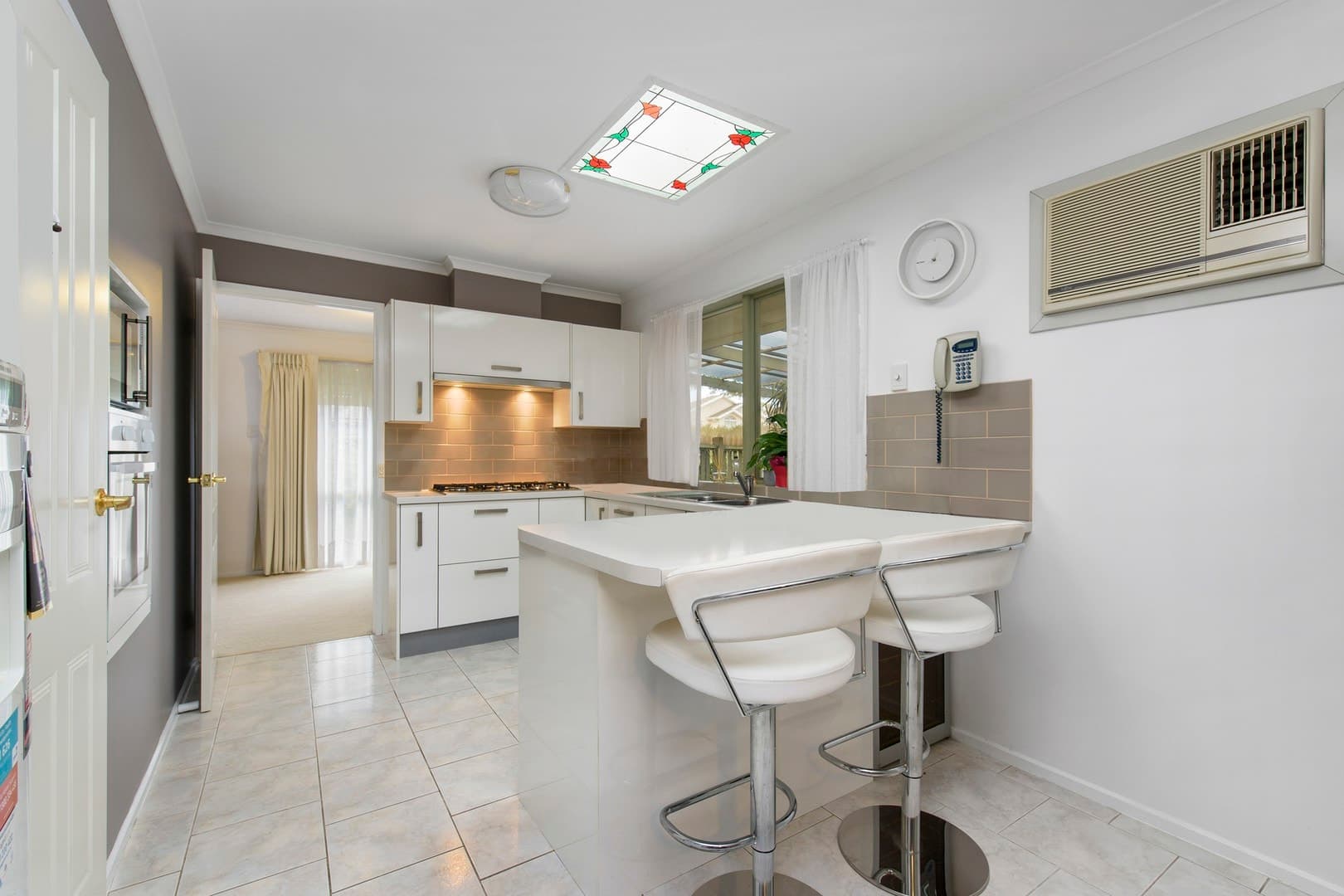 37 Stagecoach CrescentSydenham, VIC 3037, Sydenham - Thumbnail 4