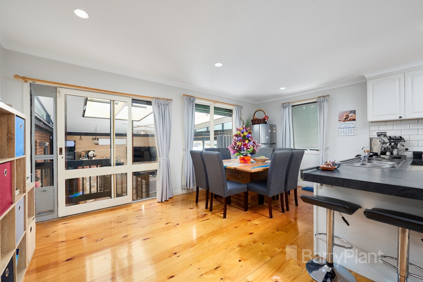 12 Mauchline CourtNoble Park North, VIC 3174, Noble Park North - Thumbnail 4